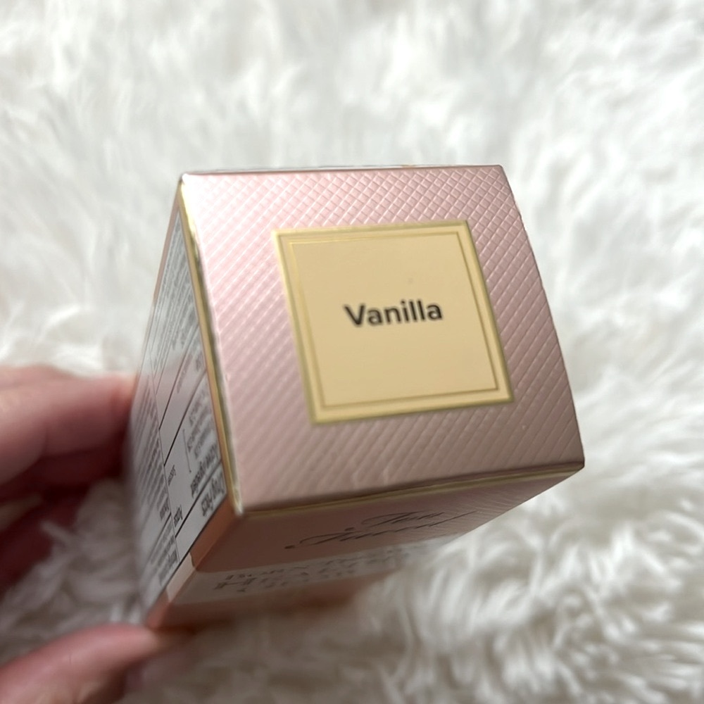 Too Faced Born This Way Healthy Glow Moisturizing Skin Tint Spf 30 /Vanilla /NIB - Picture 3 of 8